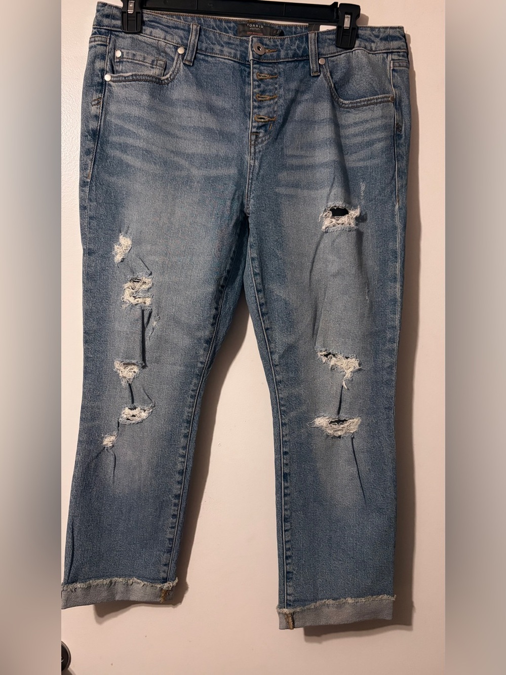 torrid Light Blue Distressed Ankle Cropped Jeans